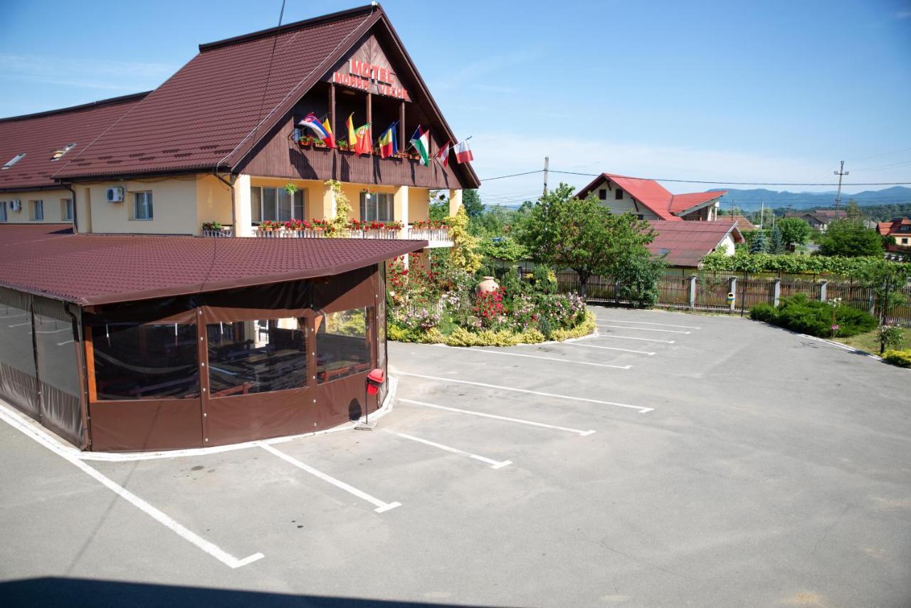 Motel Moara Veche Sacalaseni Ngoại thất bức ảnh