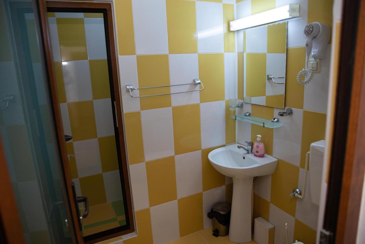 Motel Moara Veche Sacalaseni Ngoại thất bức ảnh